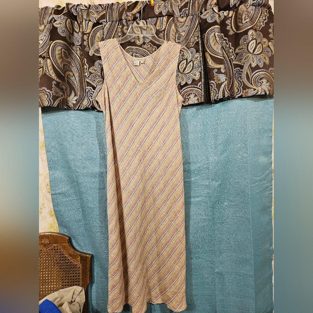 EuC women's royal Robbins 100% linen dress! Crazy light and soft.